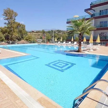 Peaceful Riverside Retreat 10-min Walk To Beach, Steps From National Park In * Alanya